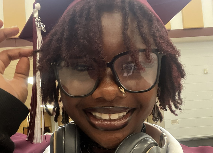 kayla-grad-feature